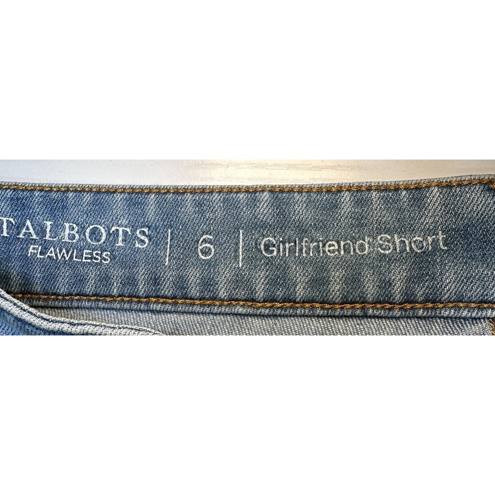 Talbots Flawless Girlfriend Denim Shorts Women's Size 6 Blue Stretch 5 Pockets - Picture 3 of 9